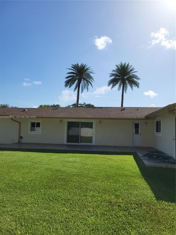 12804 SW 94th Place, Miami, FL 33176