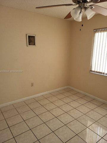 12804 SW 94th Place, Miami, FL 33176