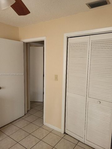12804 SW 94th Place, Miami, FL 33176
