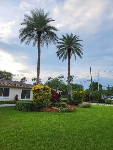 12804 SW 94th Place, Miami, FL 33176