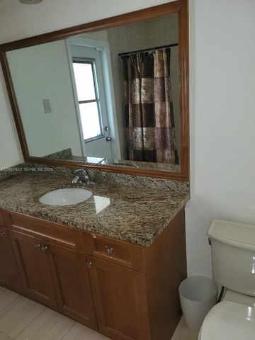 12804 SW 94th Place, Miami, FL 33176