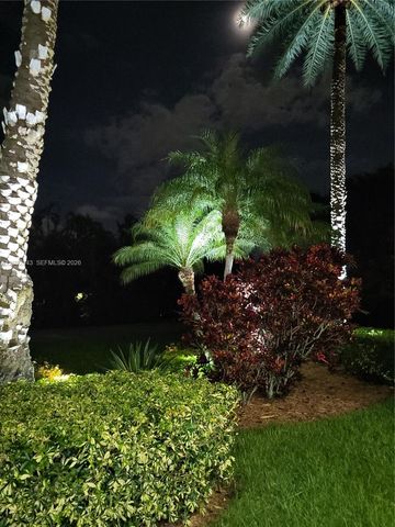 12804 SW 94th Place, Miami, FL 33176
