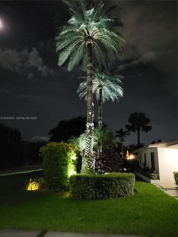 12804 SW 94th Place, Miami, FL 33176