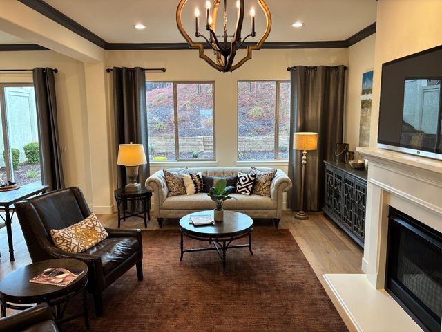 1507 Santana Ranch Drive, Hollister, CA 95023