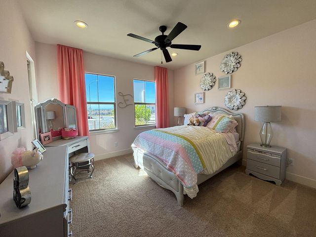 1507 Santana Ranch Drive, Hollister, CA 95023