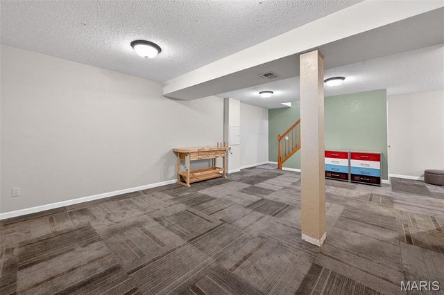 2052 Bayonne Drive 26G, St Charles, MO 63303