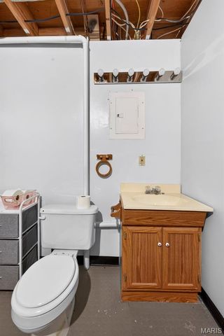 2052 Bayonne Drive 26G, St Charles, MO 63303