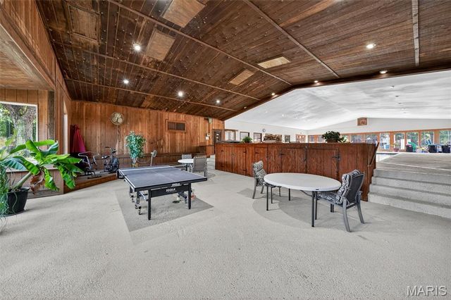 2052 Bayonne Drive 26G, St Charles, MO 63303