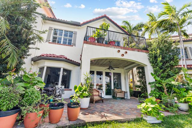 1527 Estuary Trail, Delray Beach, FL 33483