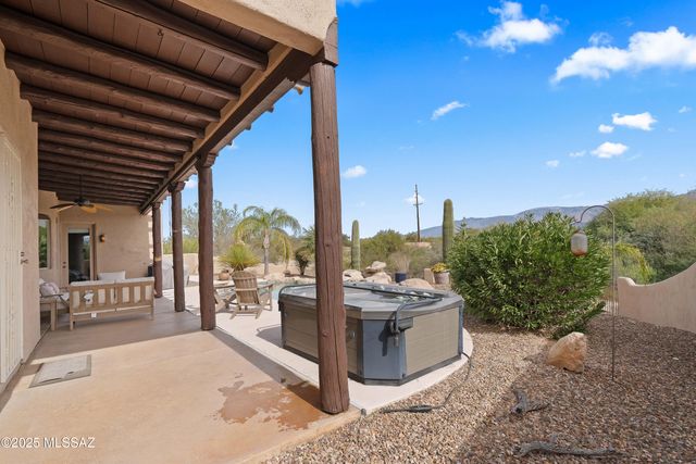 10374 N Wild Creek Drive, Oro Valley, AZ 85742
