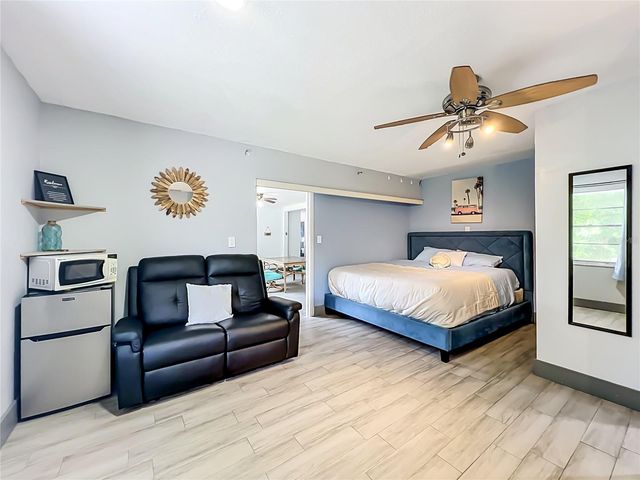 2425 LAUDERDALE COURT, Orlando, FL 32805