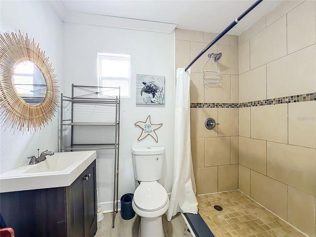2425 LAUDERDALE COURT, Orlando, FL 32805