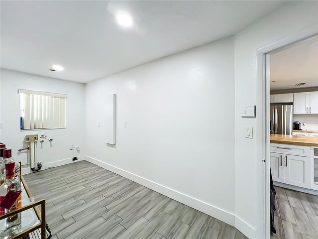2425 LAUDERDALE COURT, Orlando, FL 32805