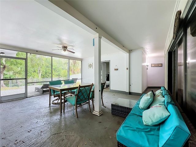 2425 LAUDERDALE COURT, Orlando, FL 32805