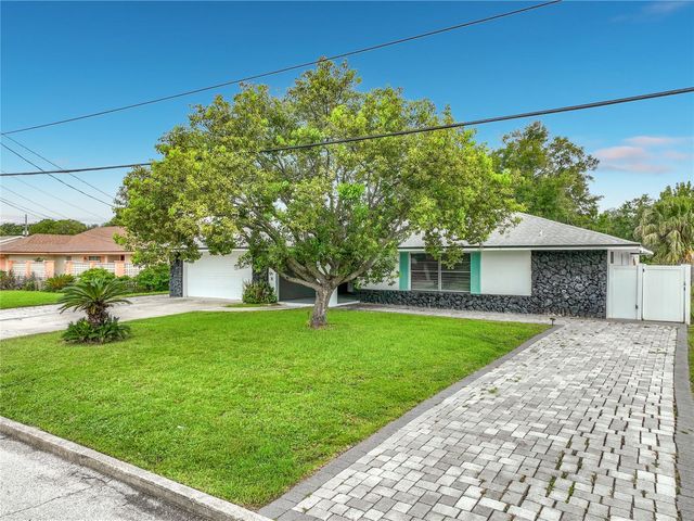 2425 LAUDERDALE COURT, Orlando, FL 32805