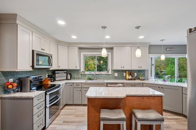 7815 Jefferson Drive NW, Canal Winchester, OH 43110