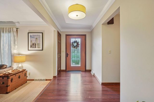 7815 Jefferson Drive NW, Canal Winchester, OH 43110