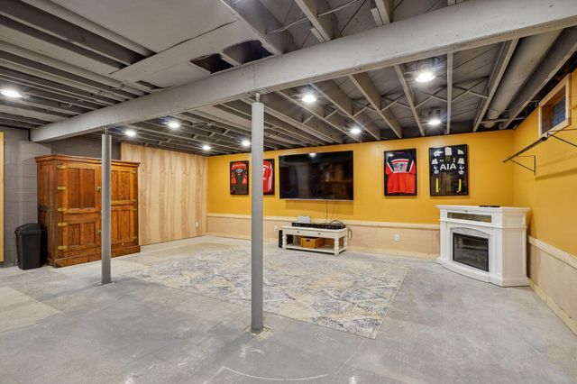 7815 Jefferson Drive NW, Canal Winchester, OH 43110