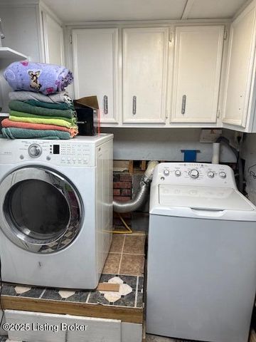 555 Brookley Dr, Louisville, KY 40229