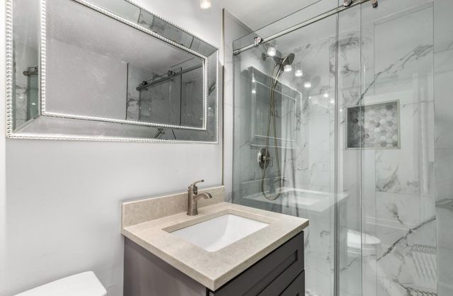 2285 Peachtree NE Road 608, Atlanta, GA 30309