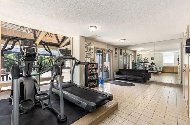 2285 Peachtree NE Road 608, Atlanta, GA 30309