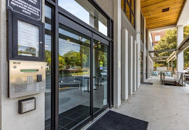 2285 Peachtree NE Road 608, Atlanta, GA 30309