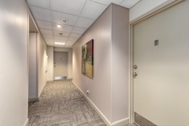 2285 Peachtree NE Road 608, Atlanta, GA 30309