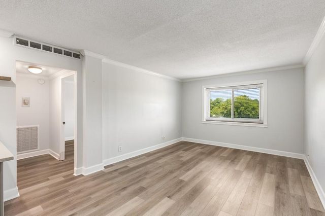 2285 Peachtree NE Road 608, Atlanta, GA 30309