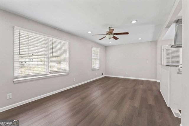 3917 Wedgefield Circle, Decatur, GA 30035