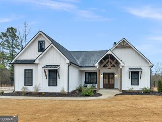 292 Old South River Road, Jackson, GA 30233