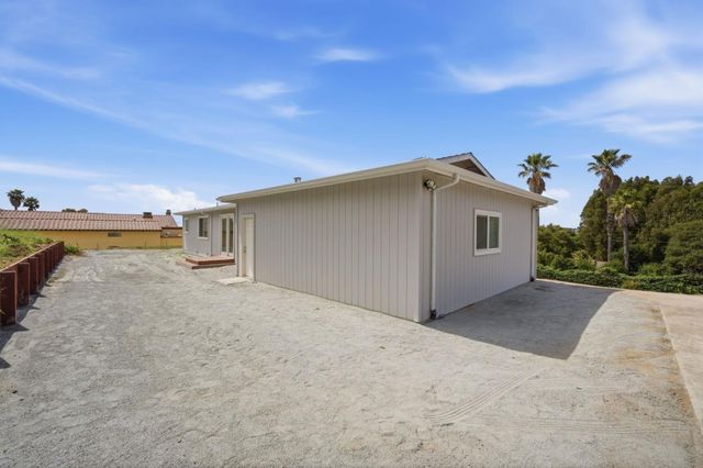 10867 Assisi Way, Salinas, CA 93907