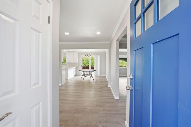 10867 Assisi Way, Salinas, CA 93907