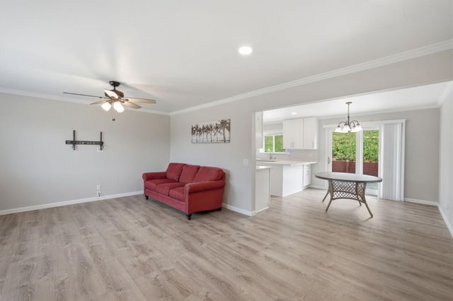 10867 Assisi Way, Salinas, CA 93907