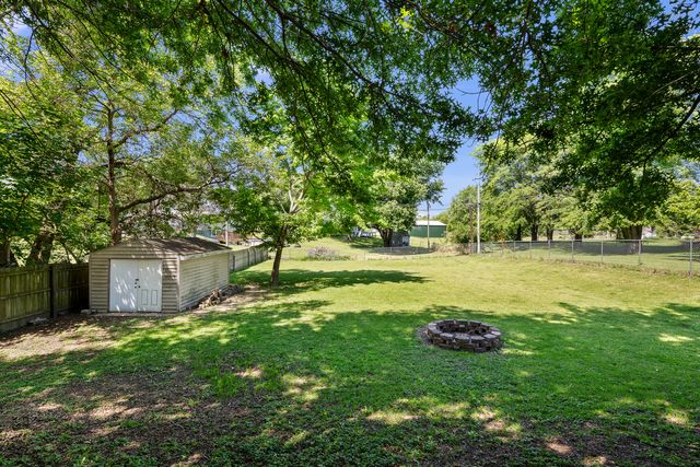 11400 16th Street, Milan, IL 61264