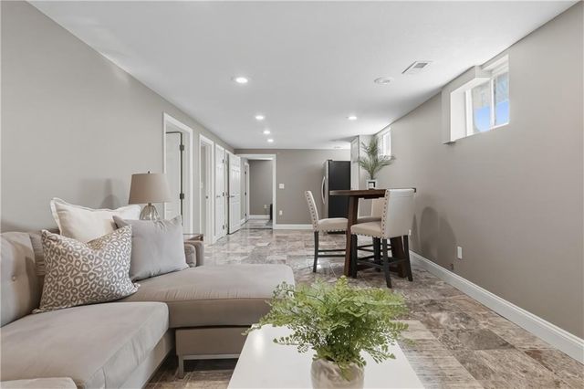 4509 W 51st Street, Roeland Park, KS 66205