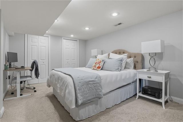 4509 W 51st Street, Roeland Park, KS 66205