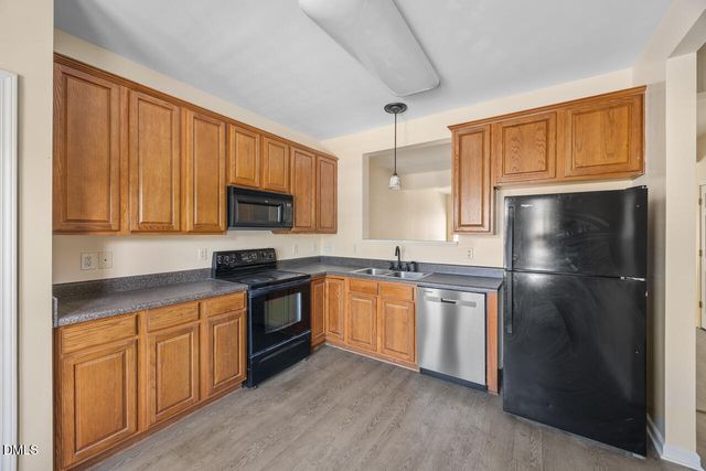 102 Galimore Way, Apex, NC 27502