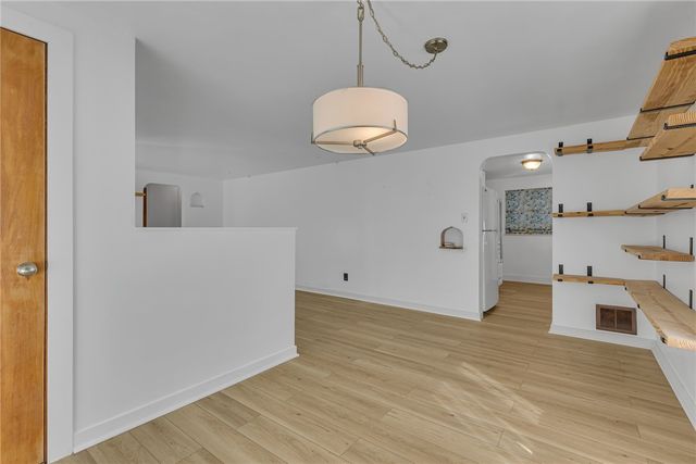 584 Chapel Rd, Center Twp, PA 15001