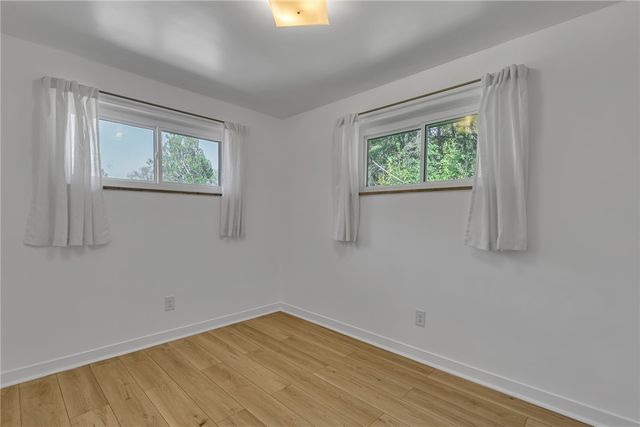 584 Chapel Rd, Center Twp, PA 15001