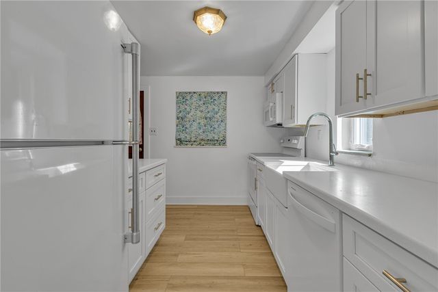 584 Chapel Rd, Center Twp, PA 15001