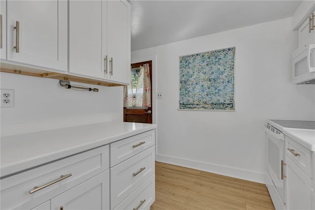 584 Chapel Rd, Center Twp, PA 15001