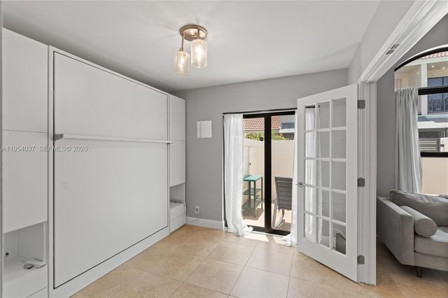 21200 Harbor Way 118-11, Aventura, FL 33180