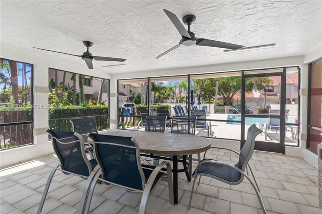 21200 Harbor Way 118-11, Aventura, FL 33180