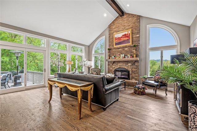 610 Davis Lane, Sewickley, PA 15143