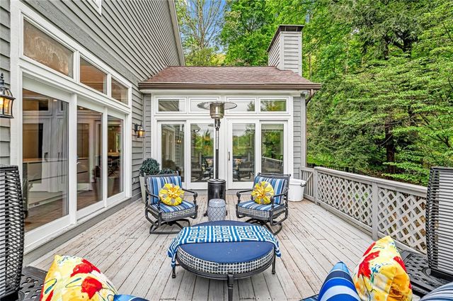 610 Davis Lane, Sewickley, PA 15143