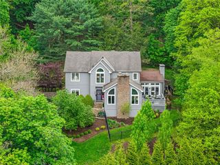 610 Davis Lane, Sewickley, PA 15143