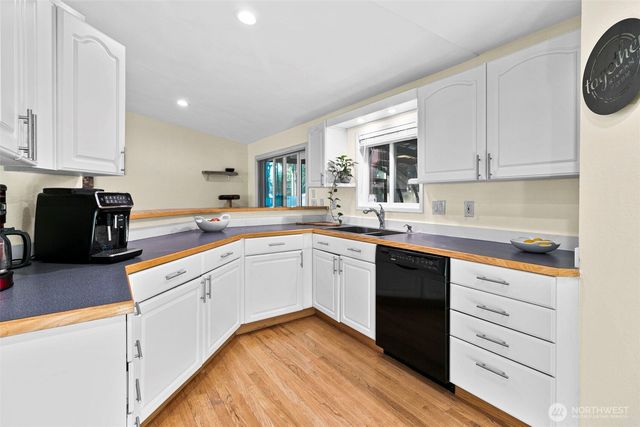 7219 193rd Avenue E, Bonney Lake, WA 98391