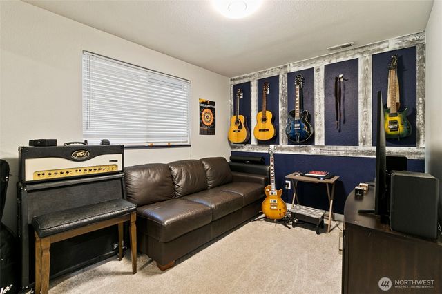 7219 193rd Avenue E, Bonney Lake, WA 98391