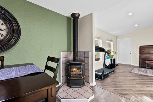 7219 193rd Avenue E, Bonney Lake, WA 98391