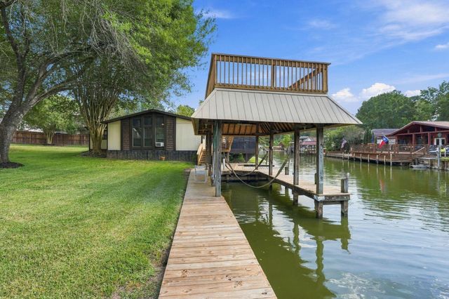 13117 Mariners Court, Willis, TX 77318